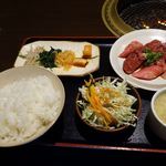 E-Go Yamagata Gyuu Yakiniku Ittou Gai Kurobeko - 