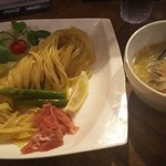 麺Dining比内地鶏白湯らーめん志道 - 