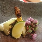 伊勢鮨 - ホワイトアスパラ　塩豆