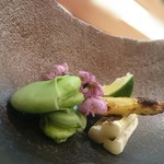 伊勢鮨 - ホワイトアスパラ　塩豆2