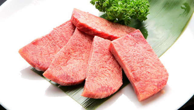 Loites レストラン 飲食店の検索 焼肉dining牛勢上野店 旧店名 牛蔵