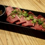 宇多津ホルモン - ハート指し