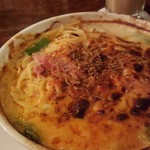 仏蘭西屋 - ベーコンとアスパラのスパグラタン　1030円(ドリンク付)