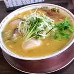 E・Y竹末 - 味玉二代目中華そば900円