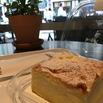 ザ マンダリン オリエンタル グルメショップ - 魔法のケーキ 2016/05/10