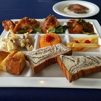 スカイクルーズマクハリ アパホテル＆リゾート東京ベイ幕張 - 料理各種2