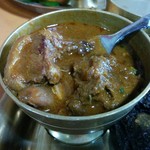 ブッダ - マトンカレーは骨付き絶品