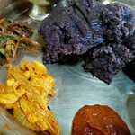 ブッダ - ディド、ムラコアチャール、グンドルック、チャトニ