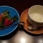 由布院 玉の湯 - 季節の果物、自家製デザート