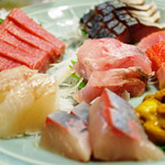 大衆料理　川治 - 刺身盛り合わせ