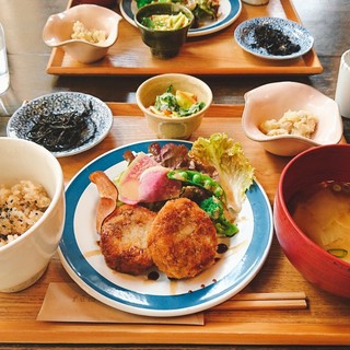 松山で見つけた ランチも美味しいおしゃれカフェ8選 食べログまとめ