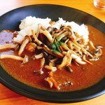 欧風カレー工房チロル - 欧風カレーにきのこトッピング