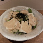 ジドリーナ 郡山駅前アーケード店 - 蒸し鶏と豆腐のサラダ