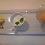 アユート - ﾌﾟﾘﾝ、ｺｺﾅｯﾂﾑｰｽ、ﾒﾛﾝのｼｬｰﾍﾞﾄ(ﾃﾞｻﾞｰﾄ)