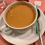 スペイン料理銀座エスペロ - ミルクティー