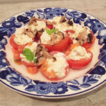 TAPiR - トマトとチーズのサラダ(550円)