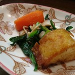 ステーキハウス キッチンリボン - ポテトと人参グラッセもビビるくらい美味しかったです♪