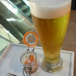 CAFE de METRO - 生ビール＆ピクルス