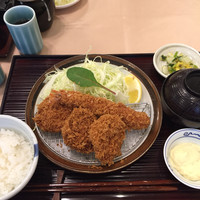 とんかつ まい泉 青山本店 - ヒレひとくちかつ定食＋車海老