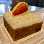 ザ マンダリン オリエンタル グルメショップ - キャロットケーキ 2016/05/12