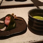 日本料理 TOBIUME - "サクラサク" 抹茶と共に頂きました♪