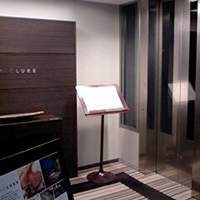 RESTAURANT LUKE with SKY LOUNGE - 現在４５Ｆ更にここから専用エレベーターで上へ