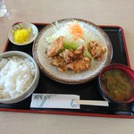 夢や - 唐揚げ定食（600円）2017年4月