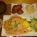 ロクマルイチ カフェ アンド バー - 