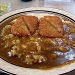 カレーショップキング - ハッシュドポテトカレー大盛り辛口チーズトッピング