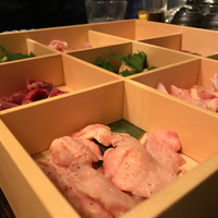 焼鶏あきら 中目黒本店 - 鶏七輪焼（本日仕入れから八種）