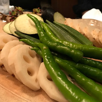 焼鶏あきら 中目黒本店 - 鶏七輪焼（本日仕入れから八種）