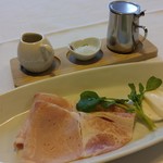 由布院 玉の湯 - フレッシュチーズ　地元産のロースハム