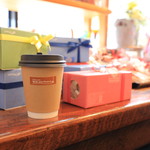 バッハとピカソ - 店内でコーヒーをイートイン