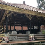 Locavore To Go - サレン・アグン宮殿