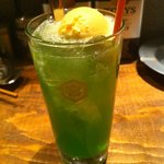 やきとりまるま - メロンクリームソーダハイ　609円