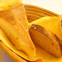 Ristorante IL FIGO INGORDO - ランチセット 1500円 のパン