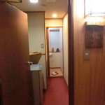 新野地温泉 相模屋旅館 - 部屋の入り口