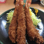 とんかつ春 - エビフライ定食の海老アップ♡