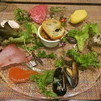 キャトルラパン - 前菜の盛合せ　海老が無い時・・・　海老なしがアレルギー対応メニュー