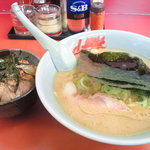 ラーメン山岡家 - 醤油ラーメン＋ミニチャーシュー丼