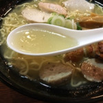 Hibikiya Kicchin Tsusuri - 鶏鍋のスープみたい