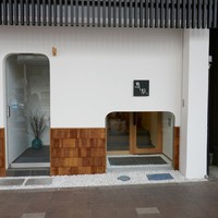 寿司割烹 魚紋 - お店の外観
