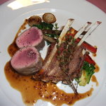 ゴッサム - 子羊ロースのグリル、マスタードソース