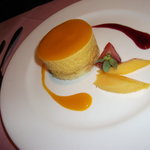 ゴッサム - マンゴーケーキ