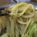 Champonnarakoko - シコシコ歯応えのある生麺。