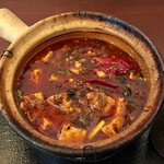 Chuugokujajansaishinta - 熱々土鍋の麻婆豆腐です。