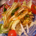 Japanese Teppan Dining さとみ - ドレッシングはゴマドレッシング。