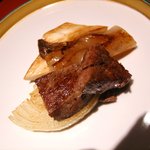 Japanese Teppan Dining さとみ - 第一弾ステーキとつけあわせ。