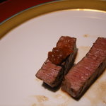 Japanese Teppan Dining さとみ - にんにくみそをつけると、絶品！