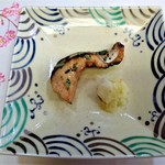 『焼き物』～!! 脂がのってめちゃうまの『さわらの木の芽焼き』～!! 胡麻で和えた『白菜』の漬け物添え～♪( ^o^)ﾉ